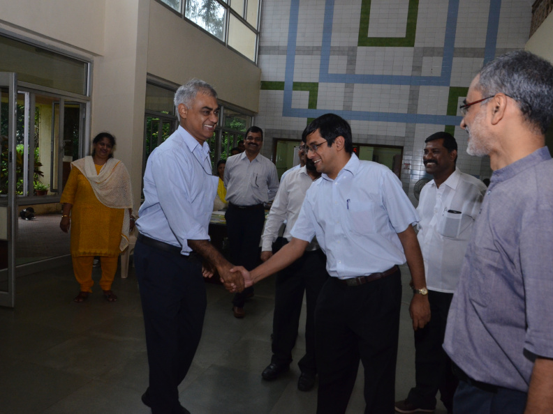 Prof Anwesh Muzumdar and Prof.K. Subramaniam welcome Prof. Sandip Trivedi to HBCSE