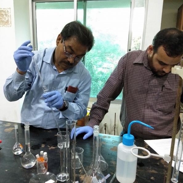 Experimental Session- Pipetting for titration.jpg